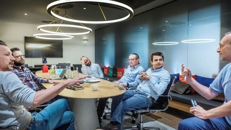 Tech Startups Lead U.S. Job Growth in 2025, Reports Show