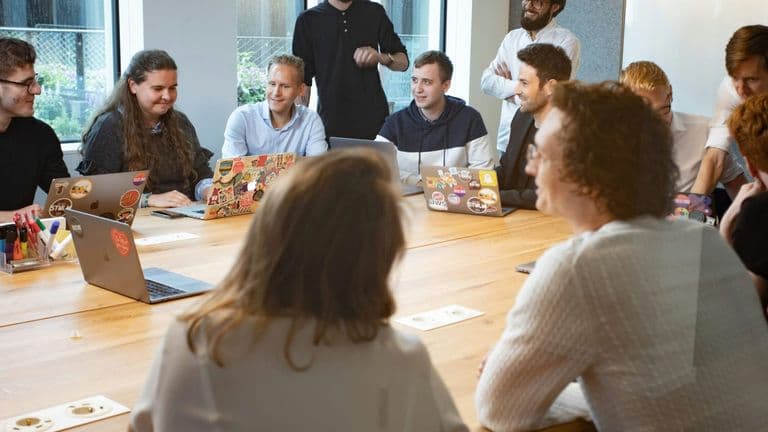 Emotional Intelligence Emerges as Key Leadership Trait in 2025