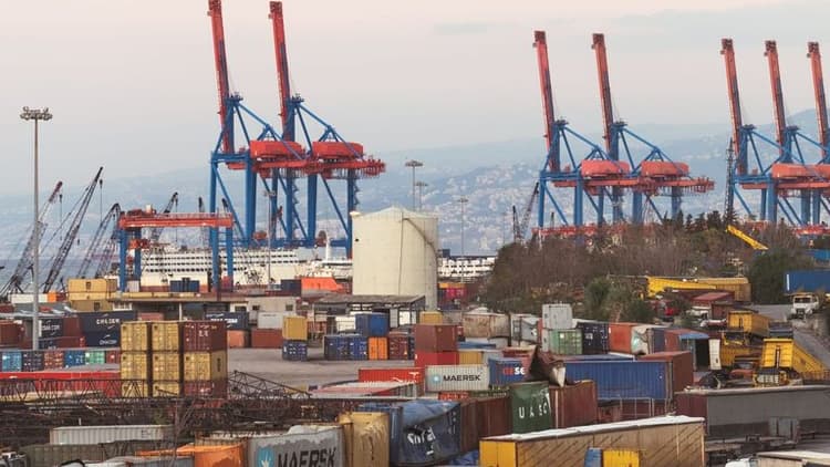 U.S. Business Leaders Alarmed by Tariff-Induced Supply Chain Disruptions