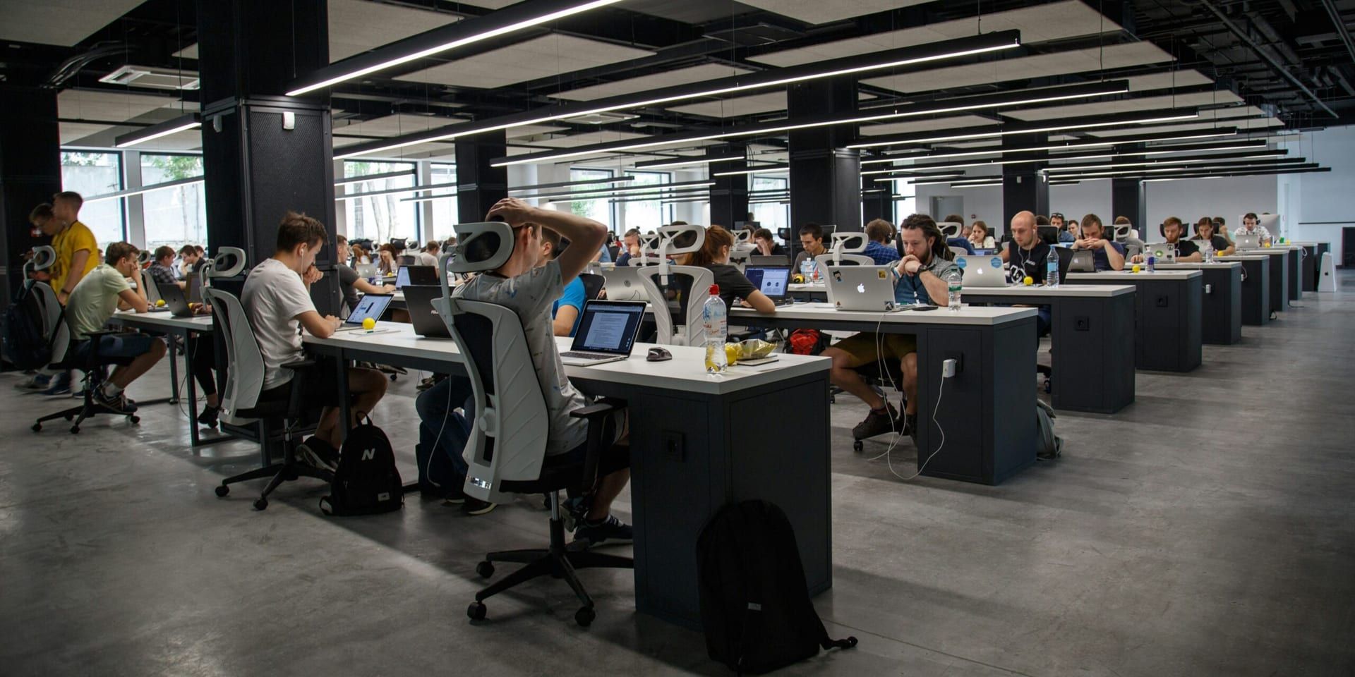 AI-Powered Tools Revolutionizing Workplace Productivity