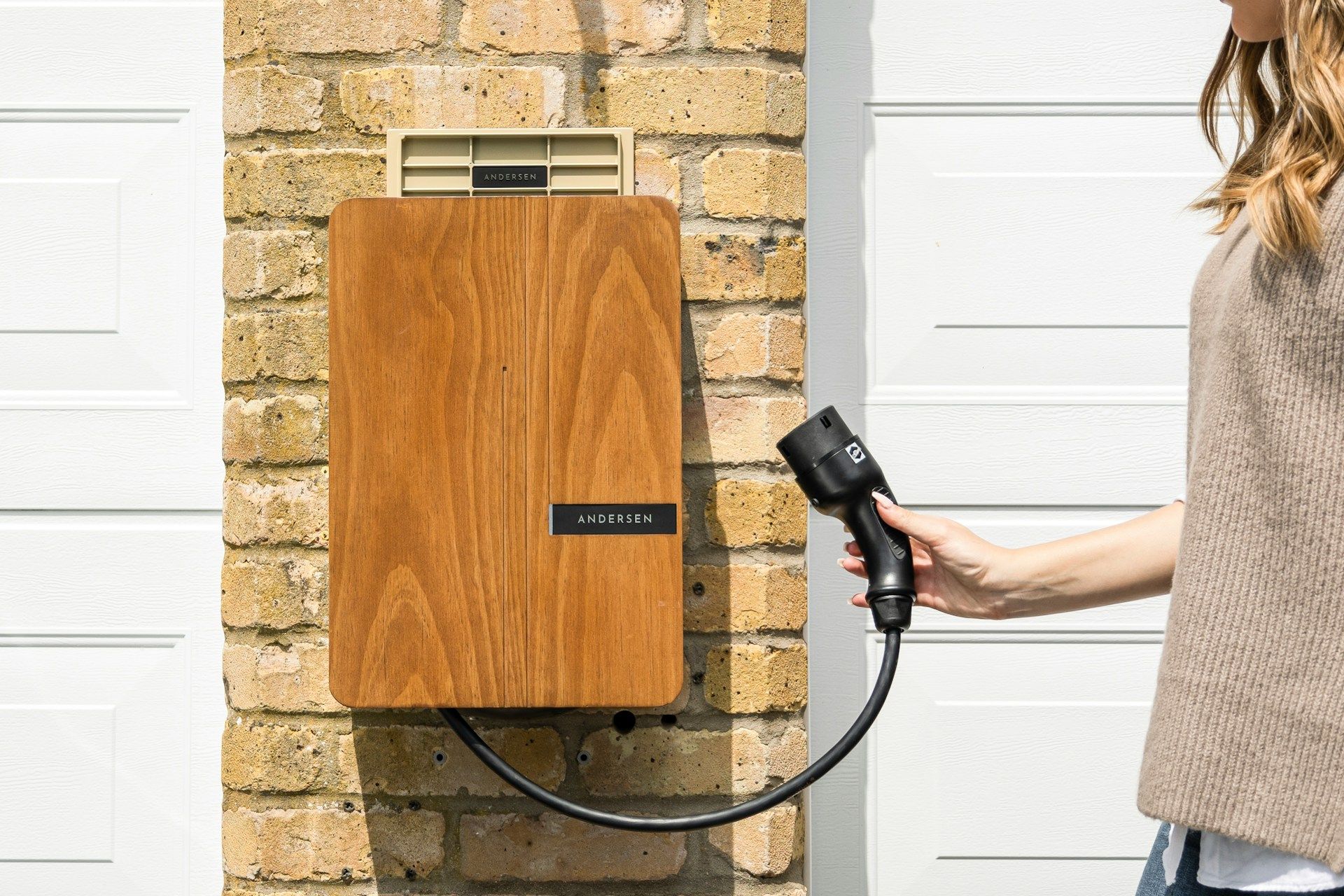 Andersen Ev Pvmk3q8ttk8 Unsplash