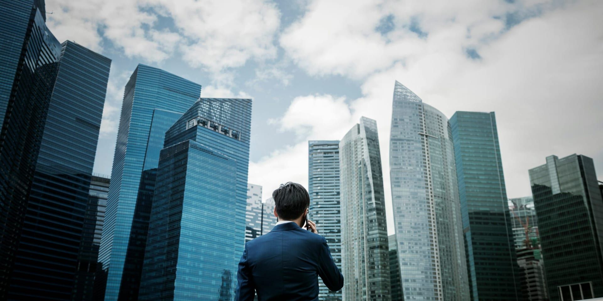 U.S. Business Leaders Maintain High Confidence in 2025 Economic Outlook, According to Survey