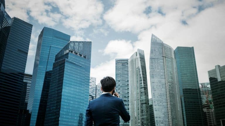 U.S. Business Leaders Maintain High Confidence in 2025 Economic Outlook, According to Survey
