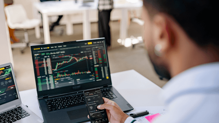 AI Restructuring and Market Volatility Shape the U.S. Business Landscape in 2026