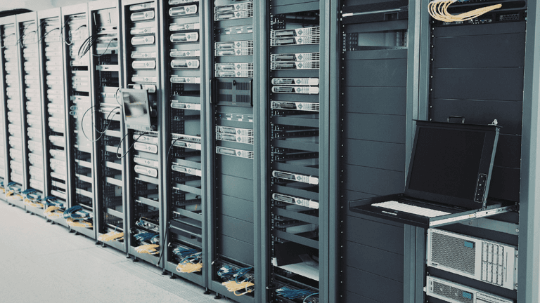 Optical Infrastructure Partnership Aims to Scale AI Data Center Capacity in North America
