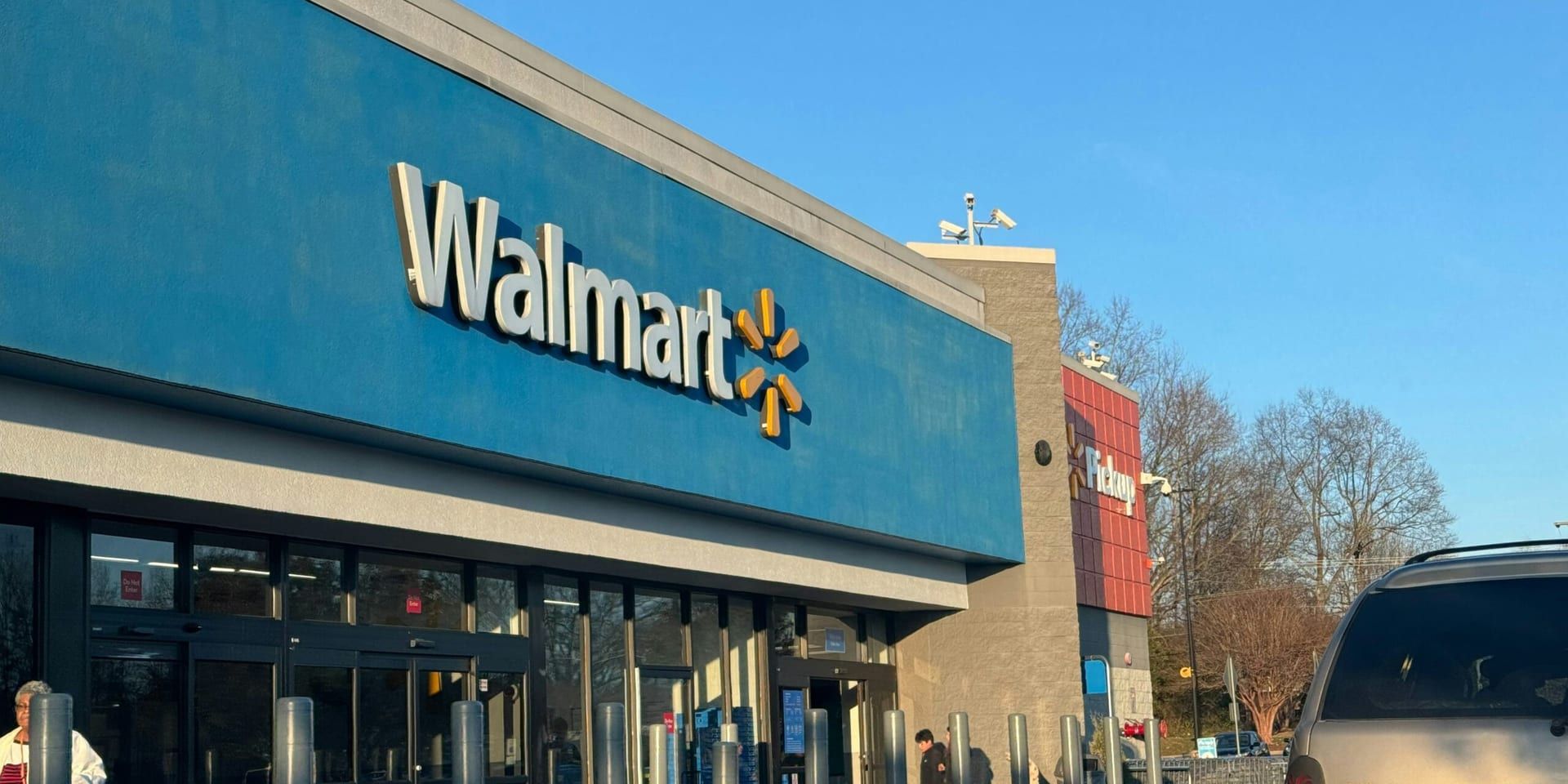 Walmart’s Nasdaq Listing Marks Milestone in Retail Tech Evolution