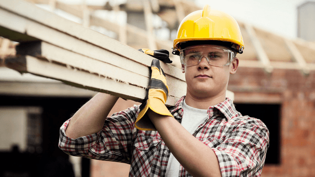 U.S. Homebuilder Confidence Edges Higher in August, but Housing Market Remains Under Pressure