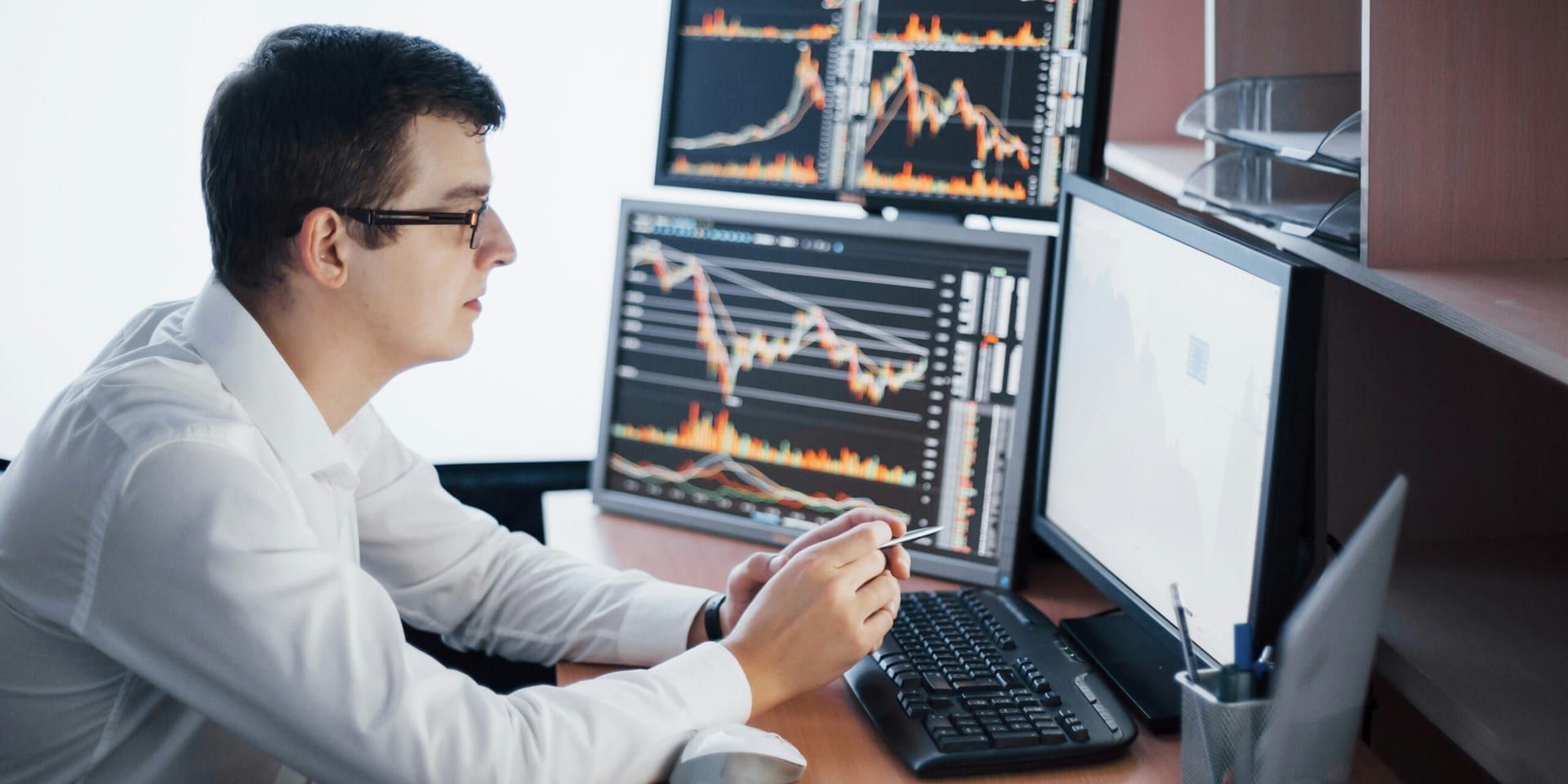 U.S. Stock Market Reaches Record Highs Amidst Optimism