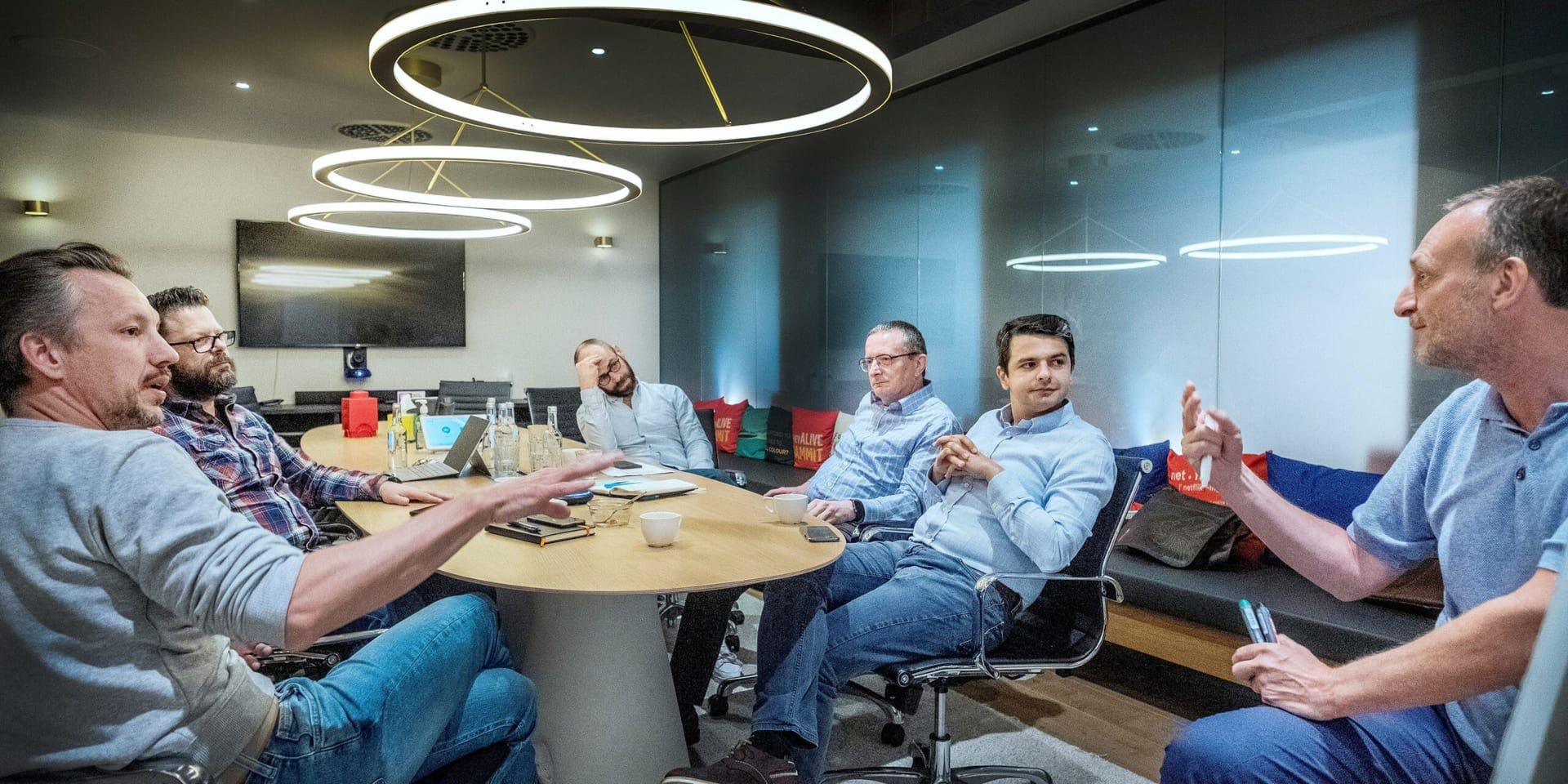 Tech Startups Lead U.S. Job Growth in 2025, Reports Show
