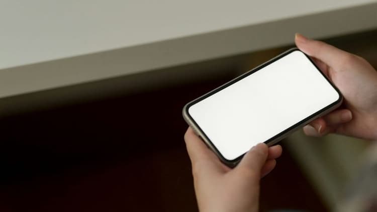 OnePlus 13s: Next-Level AI in a Compact Form