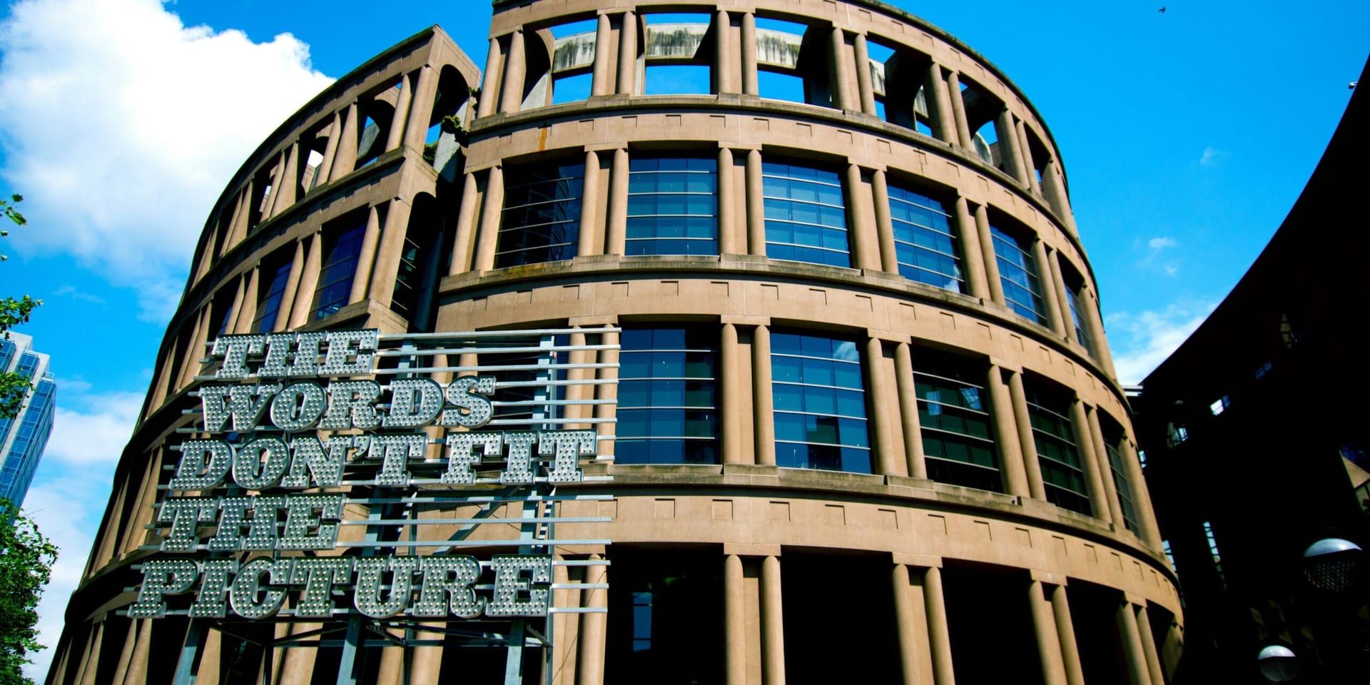 ECB Cuts Interest Rates to 2% Amid Slowing Inflation and Trade Tensions