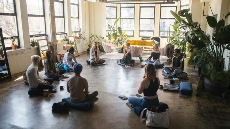 New U.S. Study Shows Meditation Cuts Workplace Stress by 40%