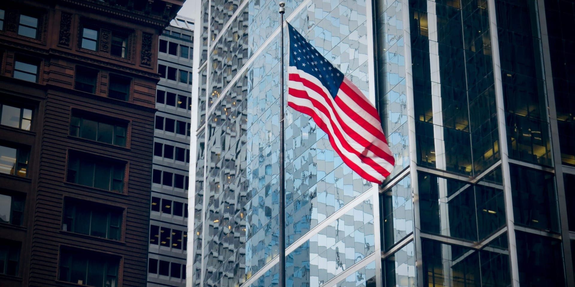 U.S. Stock Markets Reach New Record Highs Amid AI Boom