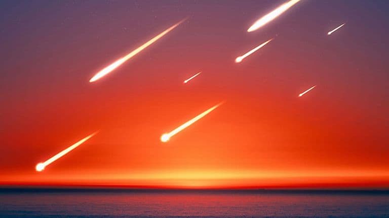 Orionid Meteor Shower Peaks, Offering Spectacular Night Sky Display
