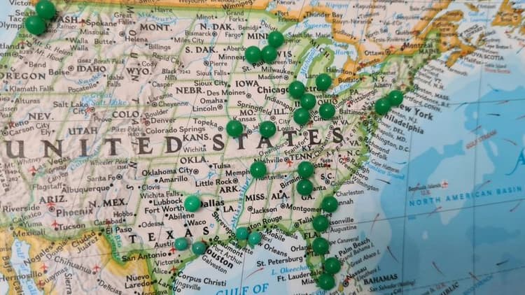 U.S. Tech Firms Expand in the Heartland, Creating Thousands of Jobs in 2025