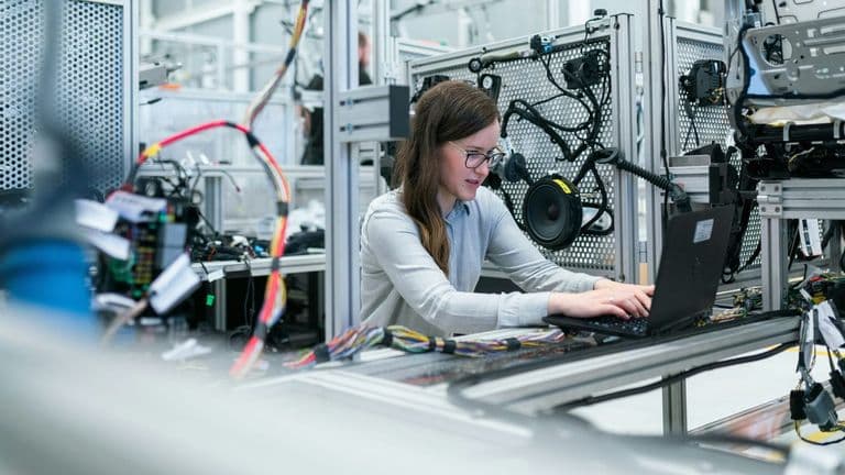 Tech Industry Forecast for 2025 Emphasizes Strategic Transition, Resilience, and the Rise of Software-Driven Innovation